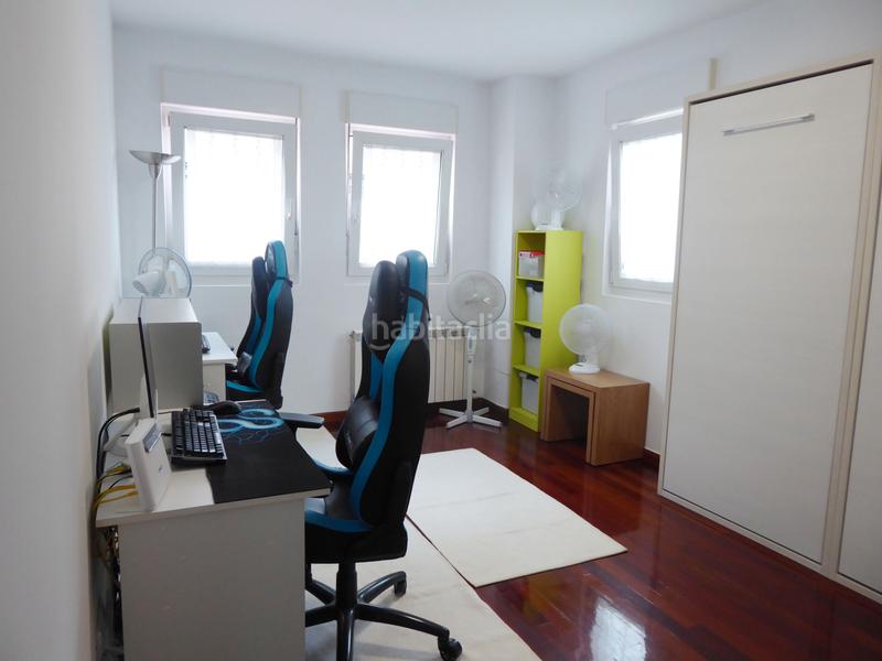 Foto c2985619-b01d-4e16-b003-0ce329ff1604. Planta baixa a calle alday 9 a Maliaño Camargo