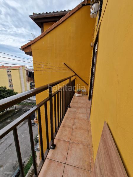 Foto 6911f3ff-abe5-4277-9835-e3a30b8bee56. Pis a calle san celedonio 14 a Centro - Ayuntamiento Santander