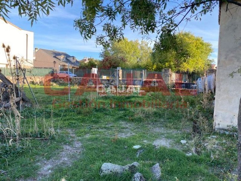 Foto b9ebb795-9012-4612-a750-8e9359337194. Finca rústica en Trescasas