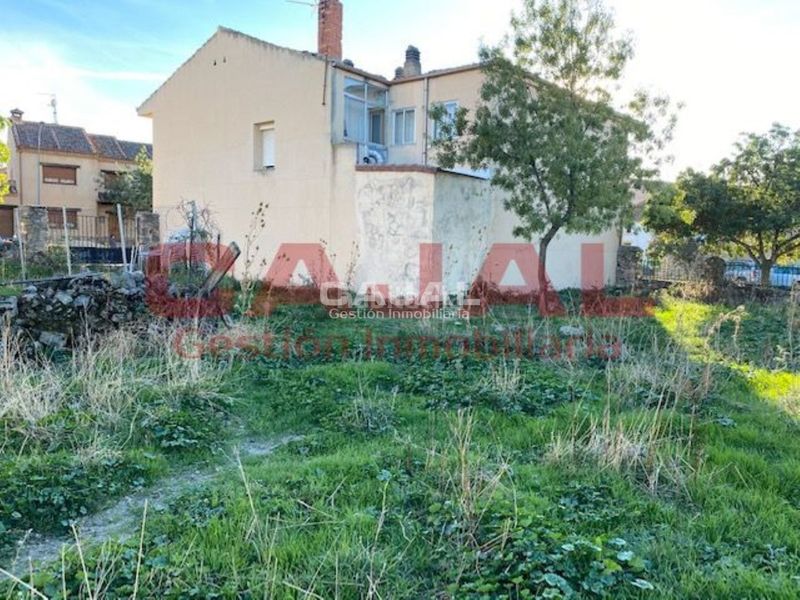 Foto f0c49045-fa79-46c7-a822-98a53fa640ac. Finca rústica en Trescasas