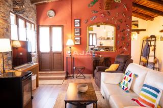 Casa  Plazuela. En corral de ayllon