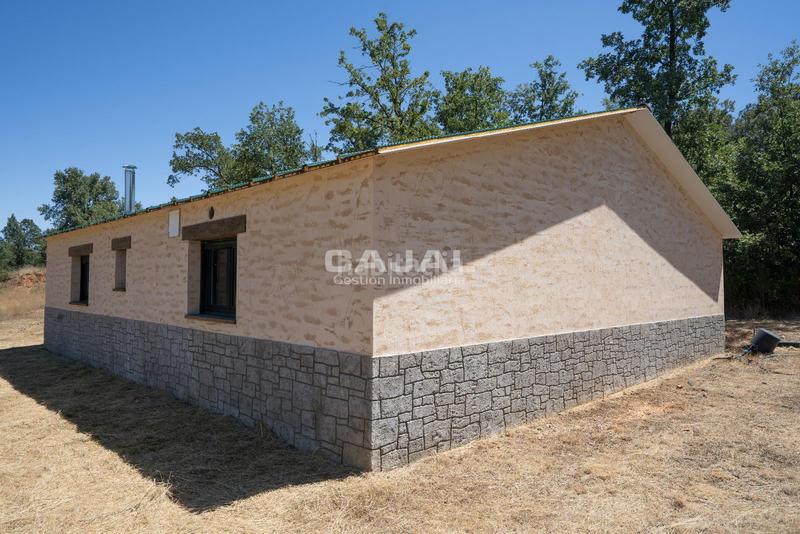 Foto a3c20dc2-46f4-42d2-b170-d7e271c49562. Finca rústica en 8 en Fresno de Cantespino