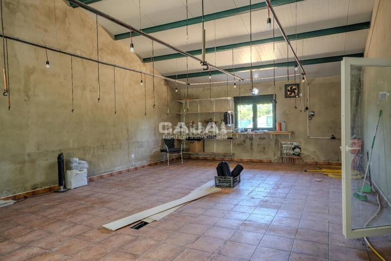 Foto a6441e0f-af68-4bab-b379-88e36e8ddb84. Finca rústica en 8 en Fresno de Cantespino