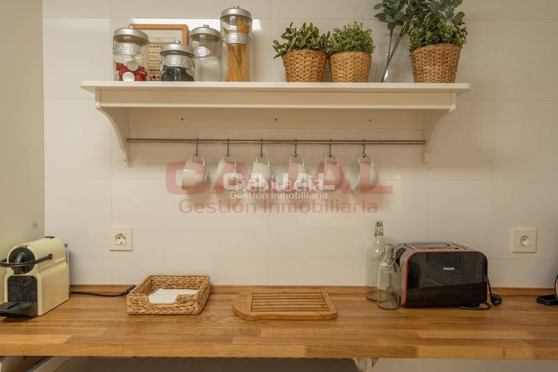 Foto f4212158-ee75-4635-9866-21a108d1126f. Miete etagenwohnung mit heizung parking in Parquesol Valladolid