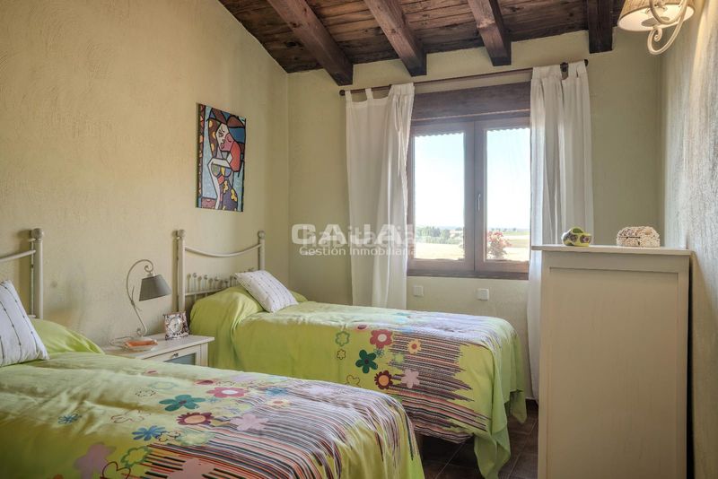 Foto d9d5b47d-07a5-4951-8674-0ae786ceb5cf. Casa adossada amb calefacció a Grajera