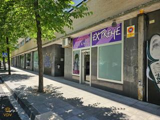 Miete Geschäftsraum  Calle bidaburua. Peluquería en alquiler para entrar a trabajar en villava