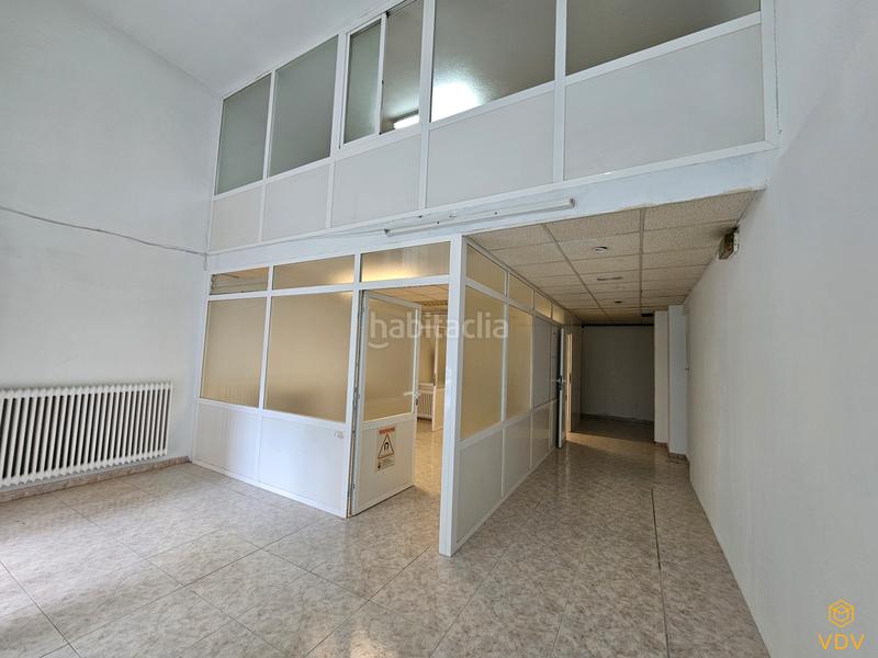 Foto b339e75c-efdd-4a8e-a7ec-83d3da214650. Geschäftsraum in Barañáin / Barañain