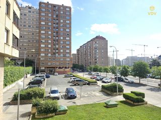 Affitto Ufficio in Calle de miguel astráin 18. Alquiler de oficina en azpilagaña