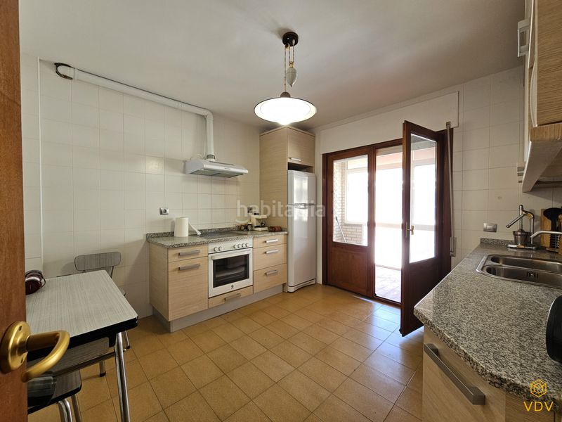 Foto 1f35be85-e4ac-47f1-b07e-b3c1de45df10. Casa adossada amb calefacció aparcament a Cintruénigo