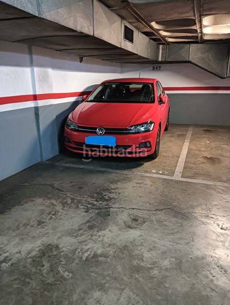 Foto de4d3d70-7a39-426c-871b-d5e2f1653ca6. Aparcament cotxe a El Camp d´en Grassot i Gràcia Nova Barcelona