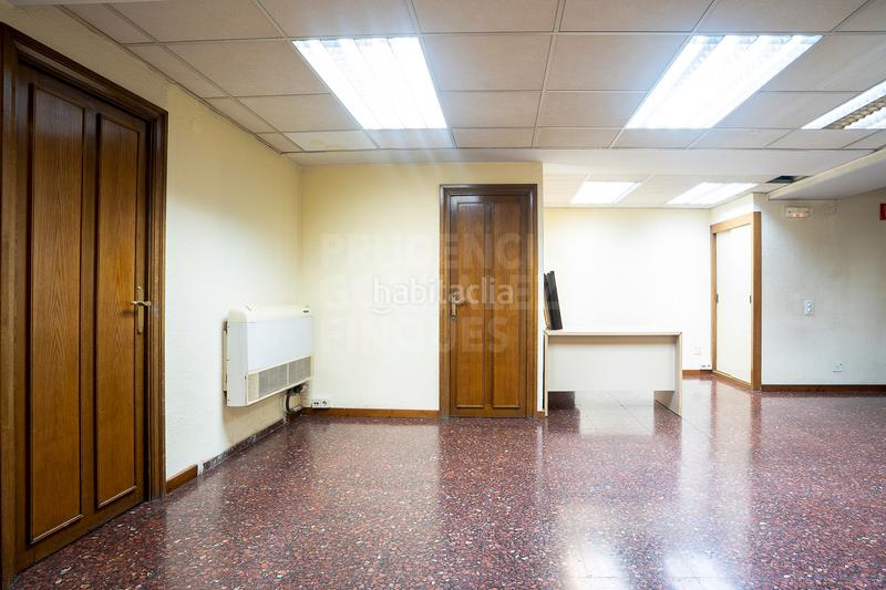 Foto 28dd5024-ce8a-4348-ad25-e9c43468def0. Büro in Sagrada Família Barcelona