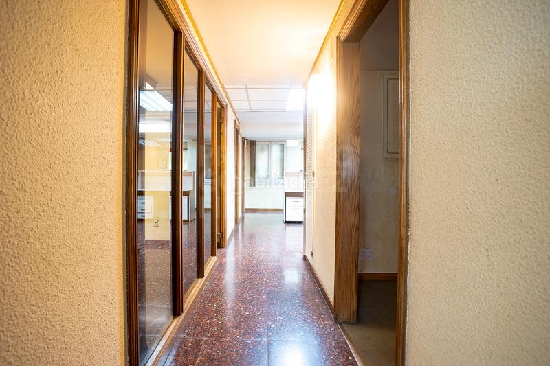 Foto 6be04521-a648-4408-bd17-791563b758c5. Büro in Sagrada Família Barcelona