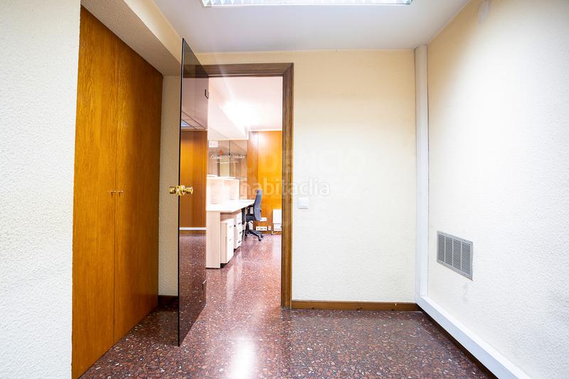 Foto 832a540a-6a7e-4f55-a8b8-17df41a3ee46. Büro in Sagrada Família Barcelona