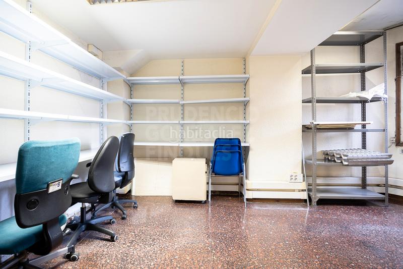 Foto 9f6851bd-673d-447e-b2d8-8769982a9e35. Büro in Sagrada Família Barcelona