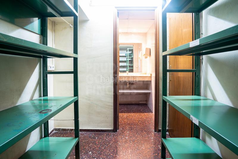 Foto aafae995-f885-4ea1-9cf0-9a7a1e807b6b. Büro in Sagrada Família Barcelona