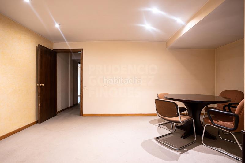 Foto d0eec824-e64e-4901-94c1-1bfc1b93a33c. Büro in Sagrada Família Barcelona