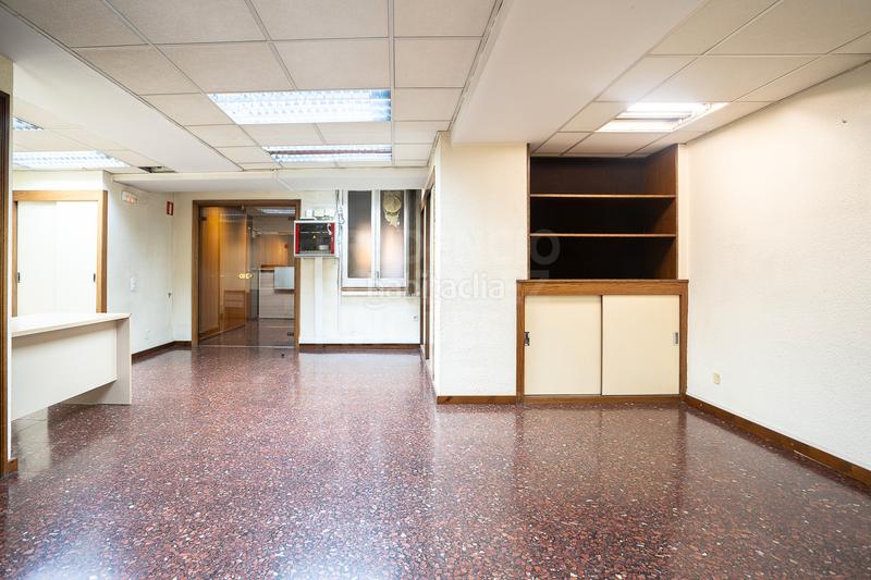 Foto 386b66d2-d7d2-425b-8c80-fc544ac04996. Oficina  en venta en calle d'aragó en Sagrada Família Barcelona