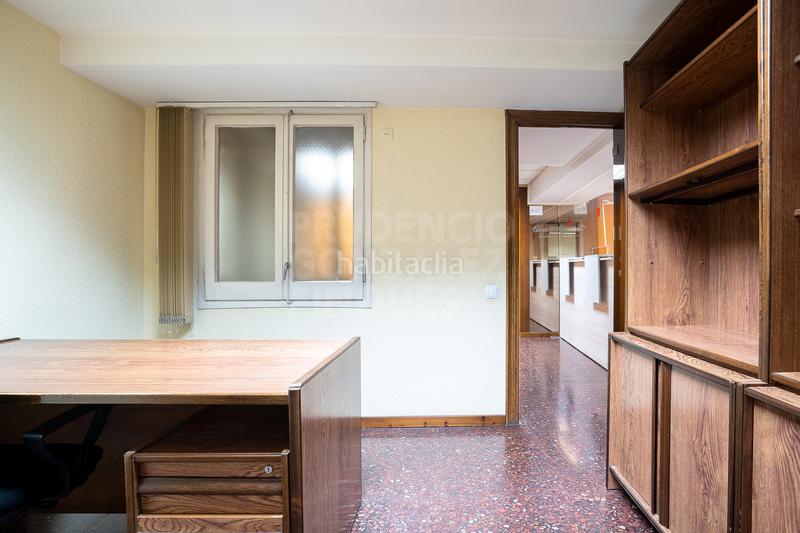 Foto 415087bb-c82d-4519-b8bb-48680e390dd5. Oficina  en venta en calle d'aragó en Sagrada Família Barcelona