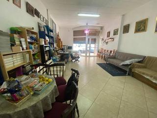 Local Comercial  Pintor stolz. Local en venta en lolivereta