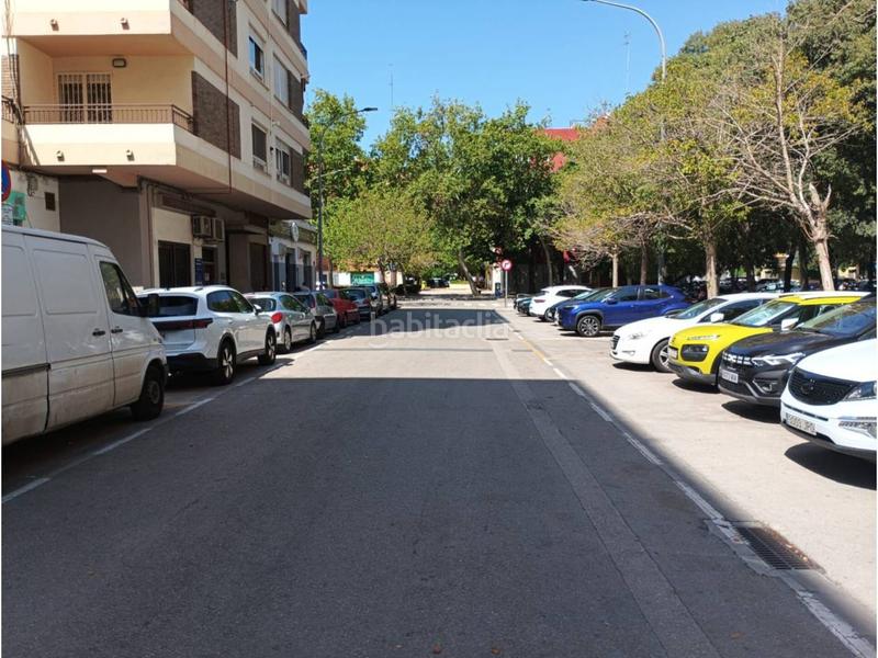 Foto 908f2a33-25ec-4914-8341-e07af4323fff. Aparcament cotxe a La Llum Valencia