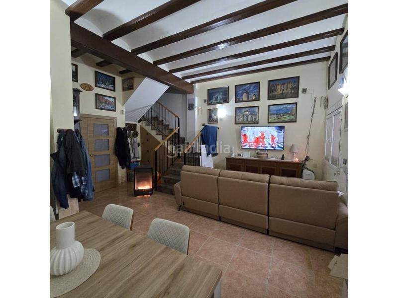 Foto 9f9d2100-2139-4079-92dc-faa296eba986. Casa amb calefacció a La Torre Valencia