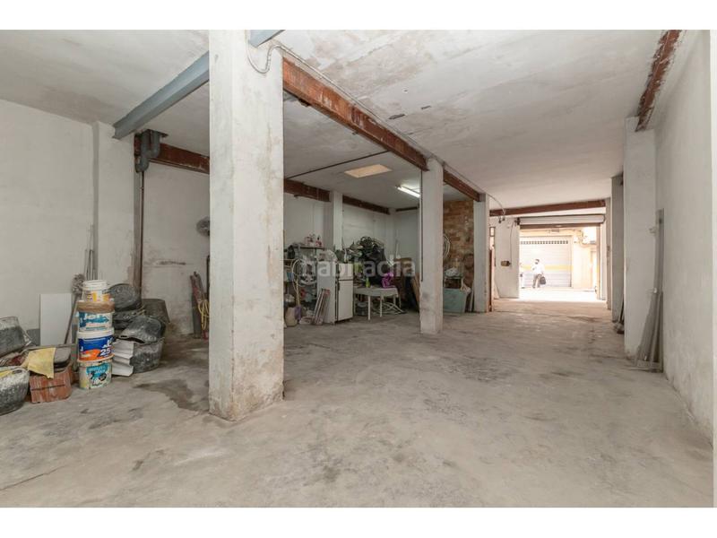 Foto b557b6d4-9d07-4f16-99c0-e6ff136ec782. Local comercial  en venta en Avenida de la Paz Xirivella