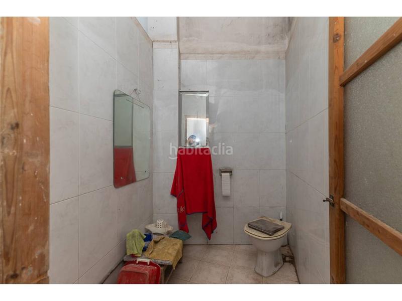 Foto f932debe-1aad-4f9c-93a7-5a16376321d4. Local comercial  en venta en Avenida de la Paz Xirivella