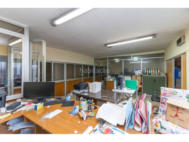 Foto dc6cf132-1672-4c96-aaf3-4d5da4639213. Local commercial dans Cardenal Benlloch Mislata