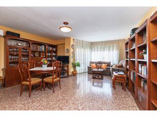 Appartement  Poeta salvador rueda. Venta de piso en valencia capital, el campanar