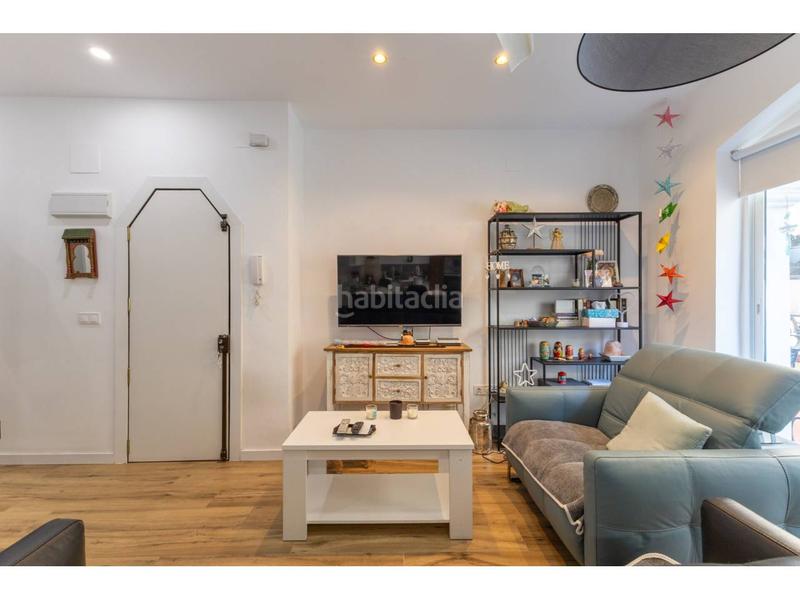 Foto 726a7332-f89c-4c49-bd1f-921cec721706. Piso venta de piso en valència capital en Russafa Valencia