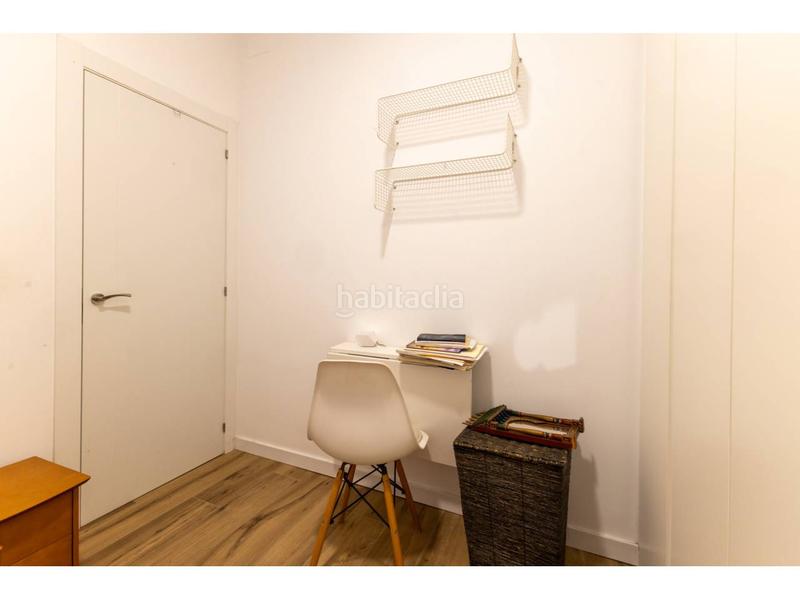 Foto c13da52d-1b3f-4dc7-bb1a-dcbe83329681. Piso venta de piso en valència capital en Russafa Valencia