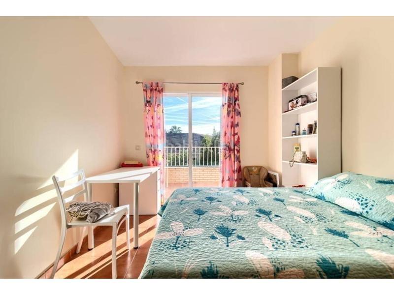 Foto 2a4f602c-7464-45c5-9476-1e29a2c3235c. Chalet with parking pool in El Bosque Chiva