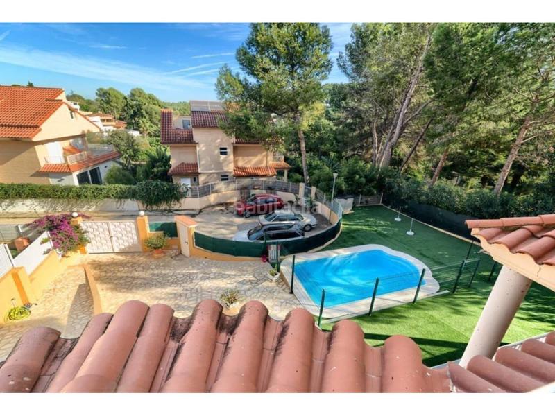 Foto 2a793b6f-1665-4647-a097-bb66a10ec7f3. Chalet with parking pool in El Bosque Chiva