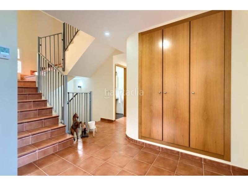 Foto 2bd4023e-6074-4c48-9314-d3894d975d26. Chalet with parking pool in El Bosque Chiva