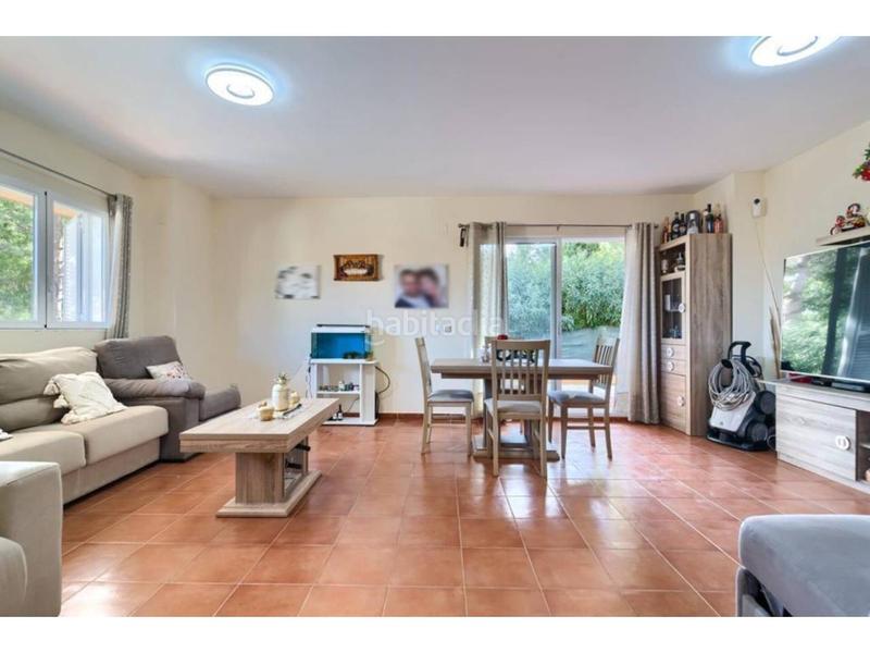 Foto 82ce1550-fd92-4381-877f-04b9d21d043a. Chalet with parking pool in El Bosque Chiva