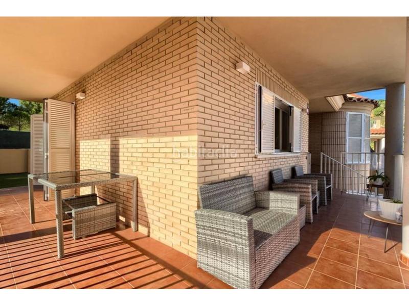 Foto b771ebe5-d0fe-44d9-8674-182b53ce5626. Chalet with parking pool in El Bosque Chiva