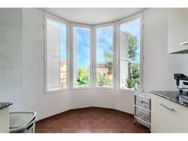 Foto c24418a2-9211-42f2-b710-cc57459da1df. Chalet with parking pool in El Bosque Chiva