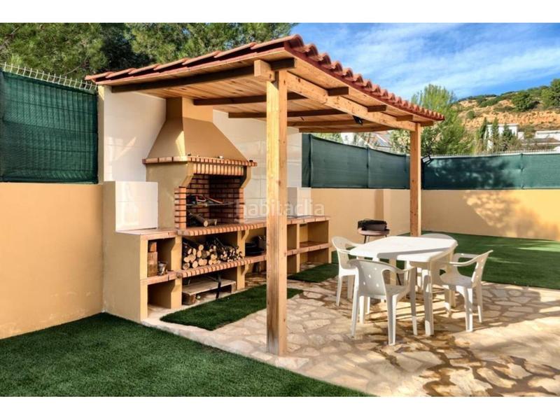 Foto c584e2fa-7f7a-4ede-b265-ea0a9f6f6115. Chalet with parking pool in El Bosque Chiva