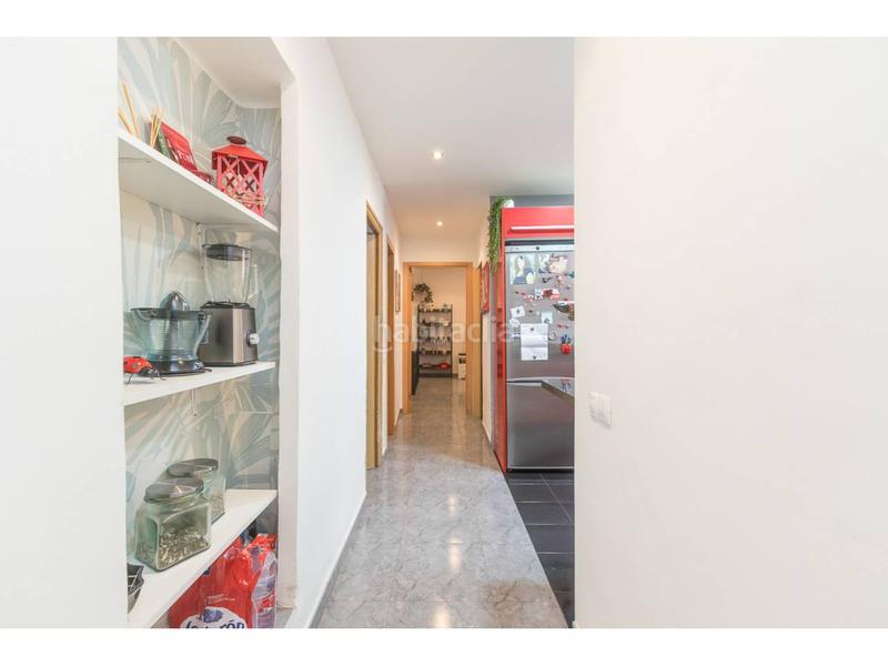 Foto 5762cce1-6f6d-4cc9-ab57-24325c4b6285. Pis a Avenida de la Paz Xirivella