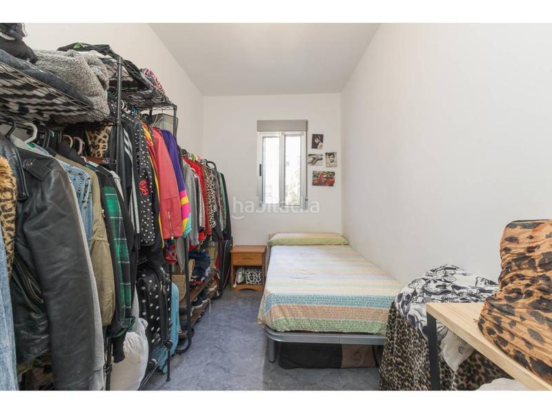 Foto b161c0ec-6df1-45aa-b1f3-60b6cb9a0fed. Pis a Avenida de la Paz Xirivella