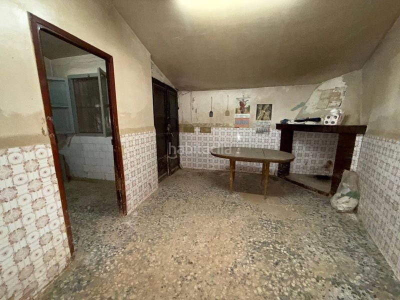 Foto 387ad479-1626-4336-903e-ab82fa03f5c4. Casa adossada a Aldaia