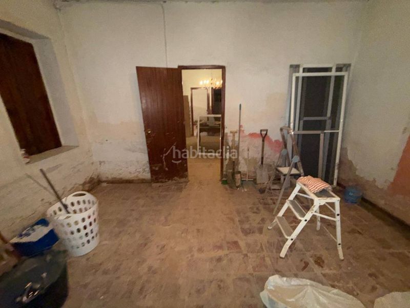 Foto d8794248-d4a2-411d-81f1-615b8090a4ea. Casa adossada a Aldaia