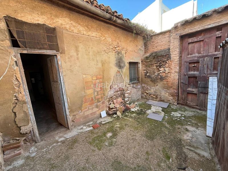 Foto de717b1a-4414-4e00-abc4-b3e92780c4f3. Casa adossada a Aldaia