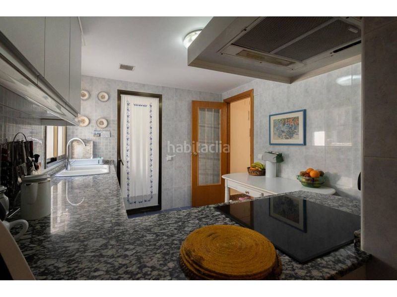 Foto b243f008-bb07-4826-8339-557d7673c2a3. Àtic amb calefacció a Beteró Valencia