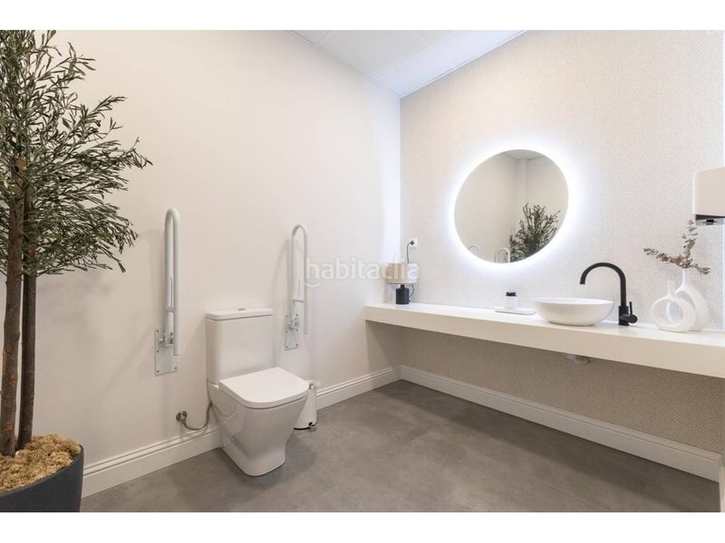 Foto de1b6216-e0fd-487c-b48c-402c277d7638. Local comercial a Alaquàs