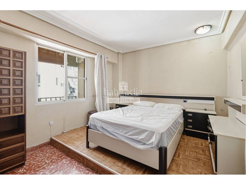 Foto 6b055e53-d930-4a0e-bf01-394325bdb349. Pis a Mont Olivet Valencia