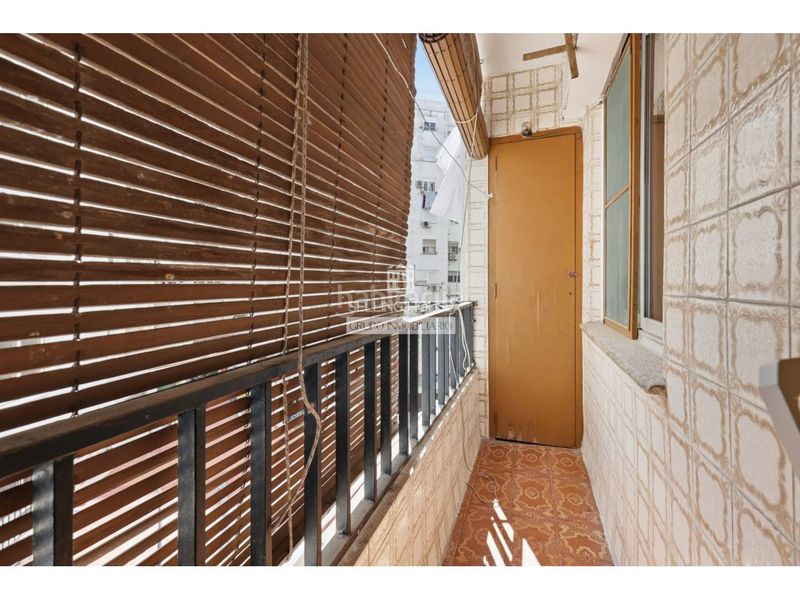 Foto b124a885-06e5-47ec-ac67-abcab0492c46. Pis a Mont Olivet Valencia