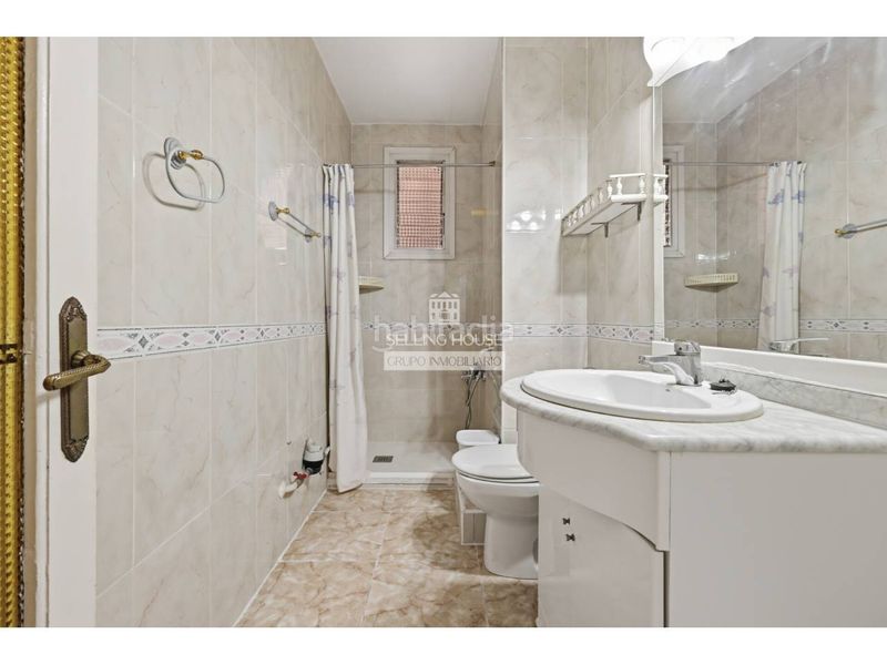 Foto bbaba868-de6d-4b67-a95f-13e374936135. Pis a Mont Olivet Valencia