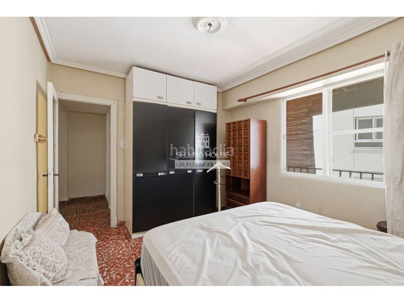 Foto f9665668-1eda-4349-aa15-9202c227adaa. Pis a Mont Olivet Valencia