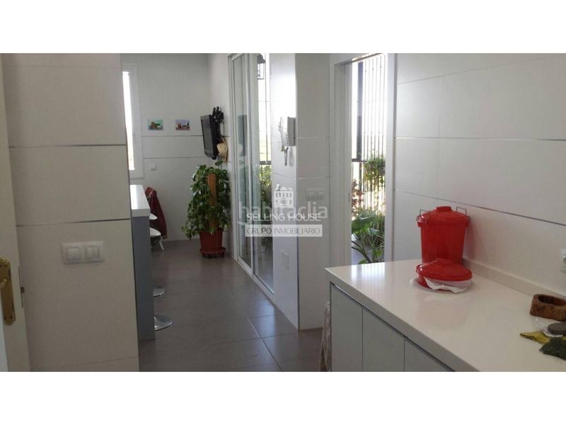 Foto 5948b132-a3d1-4763-a0e4-2238e6849fb0. Xalet amb aparcament a Picassent